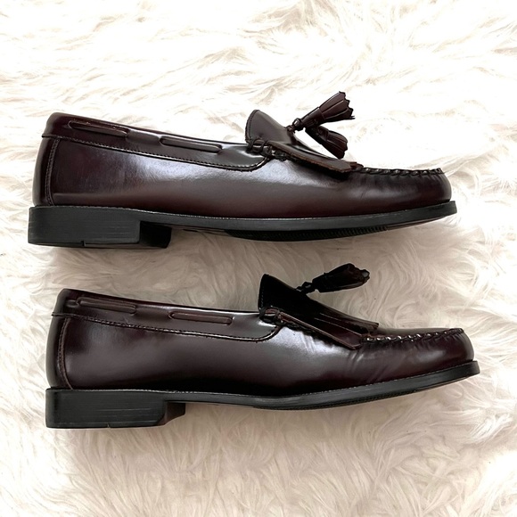 Men's Bostonian Burgundy Ocala Tasseled Loafers - Picture 3 of 4